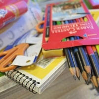 Concedidas 349 ayudas para material escolar en Mérida