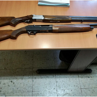 La Policía interviene dos escopetas a un ciudadano de Badajoz