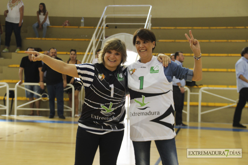 Imágenes del partido de presentación del Baloncesto Batalayws