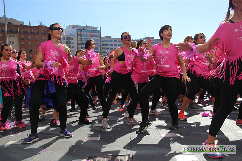 Imágenes de la Masterclass de zumba contra el cáncer