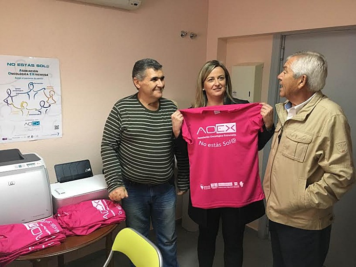 Martín destaca el trabajo de los colectivos sociales de la región