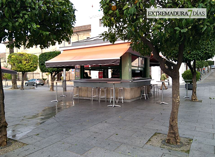 Luz verde para las obras de los quioscos de la Plaza de España de Mérida