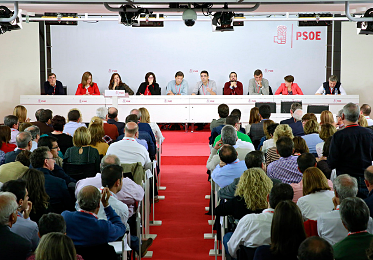 El PSOE se abstendrá en la investidura de Rajoy