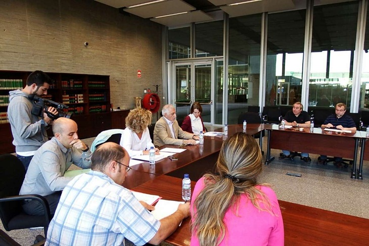Los interinos no podrán rechazar su plaza hasta que la Junta lo apruebe