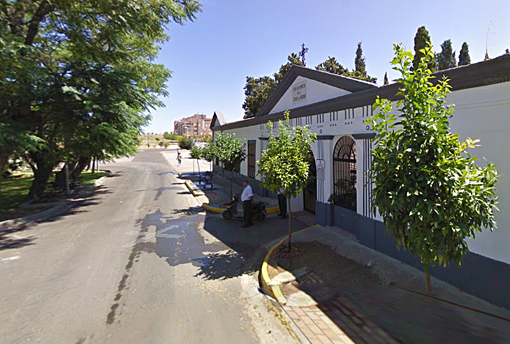 El cementerio emeritense se prepara para recibir miles de visitas