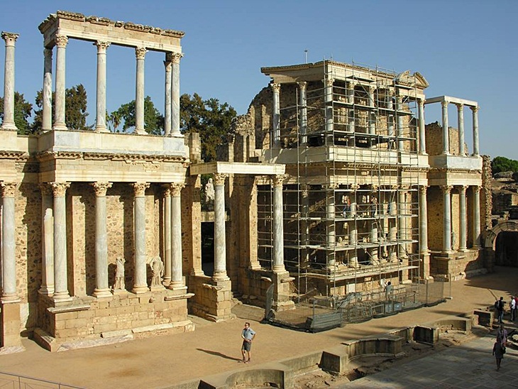 Las obras del Teatro Romano durarán hasta finales de año
