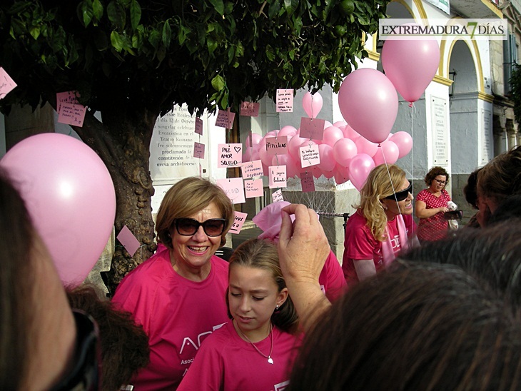 Mérida celebra el Día Mundial Contra el Cáncer de Mama