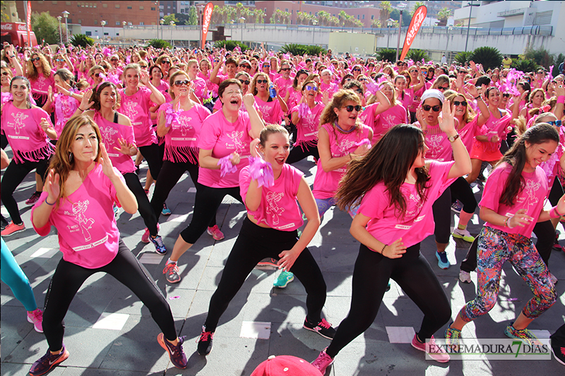 Imágenes de la Masterclass de zumba contra el cáncer