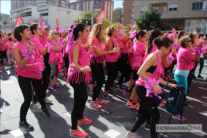 Imágenes de la Masterclass de zumba contra el cáncer