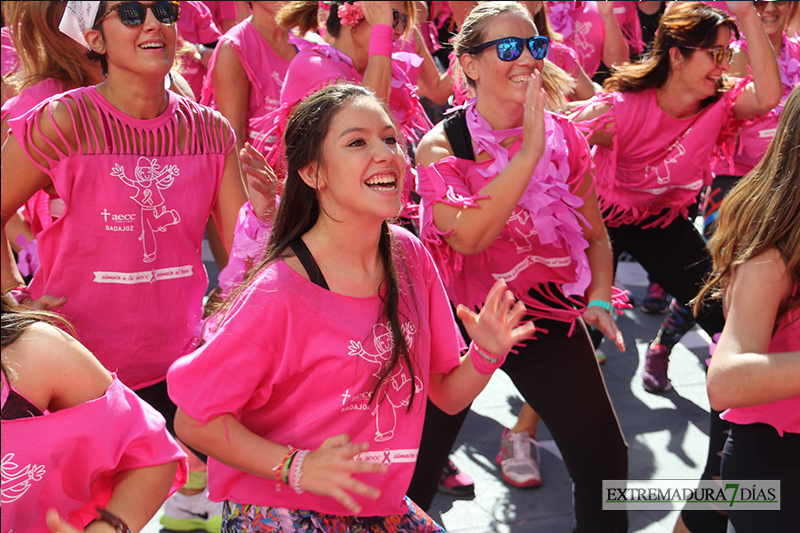 Imágenes de la Masterclass de zumba contra el cáncer