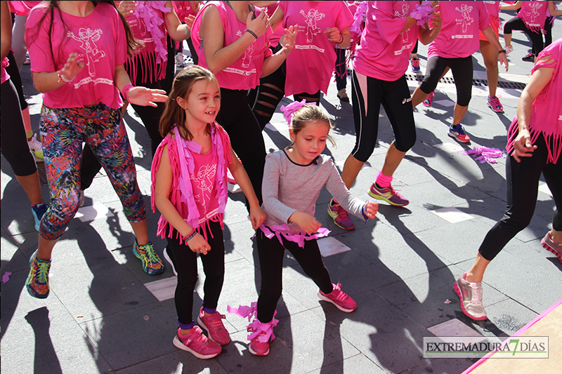 Imágenes de la Masterclass de zumba contra el cáncer