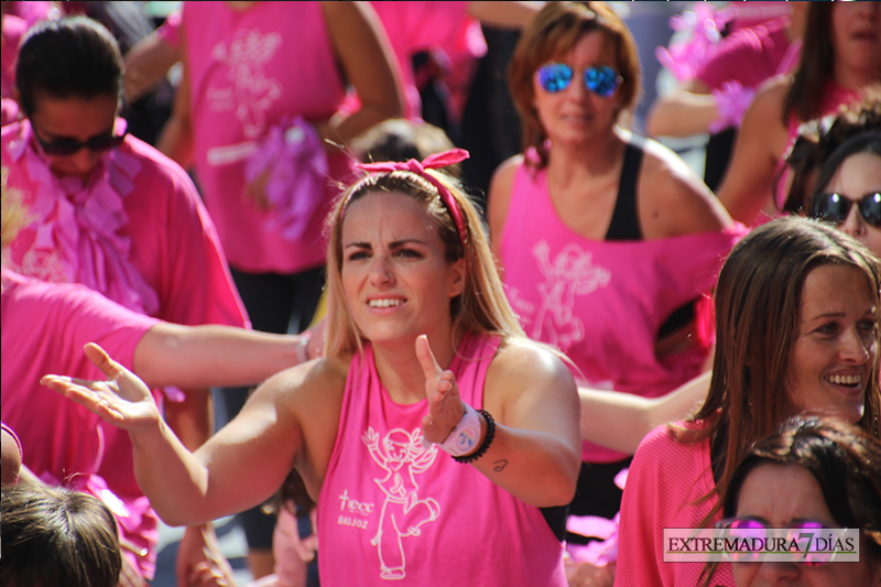 Imágenes de la Masterclass de zumba contra el cáncer