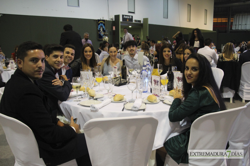 Ambiente en la Gala Antifaz de Plata