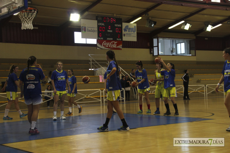 Imágenes del Baloncesto Batalyaws frente al Picket Claret