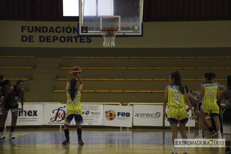 Imágenes del Baloncesto Batalyaws frente al Picket Claret