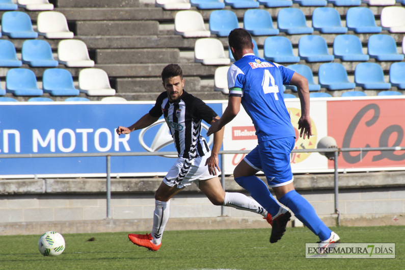 Imágenes del CD Badajoz 6 - 1 Díter Zafra