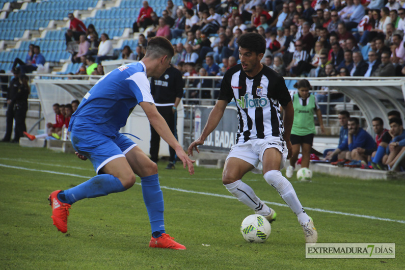 Imágenes del CD Badajoz 6 - 1 Díter Zafra