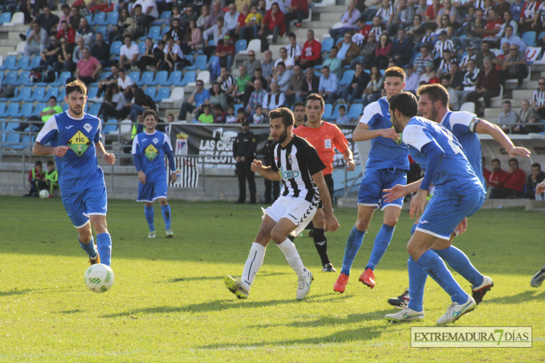 Imágenes del CD Badajoz 6 - 1 Díter Zafra