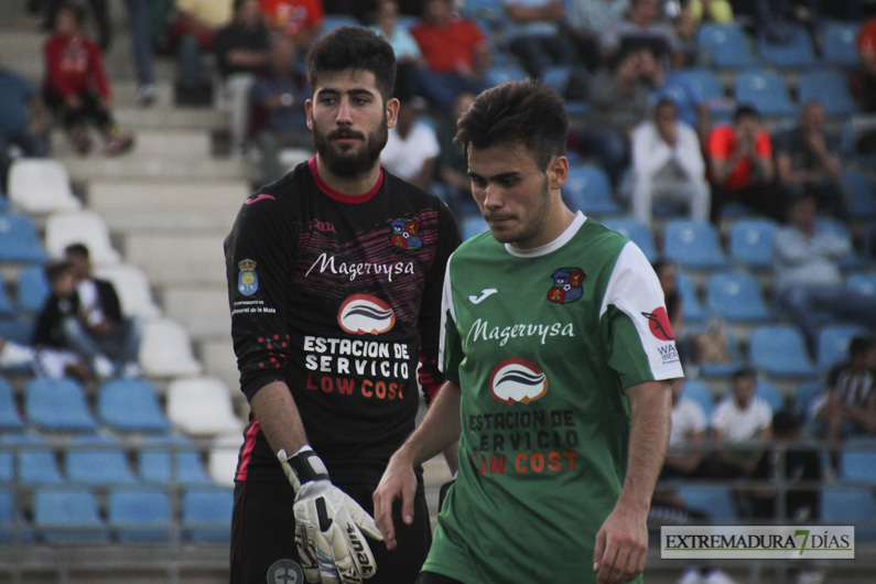 Imágenes del CD Badajoz 4 - 0 Moralo