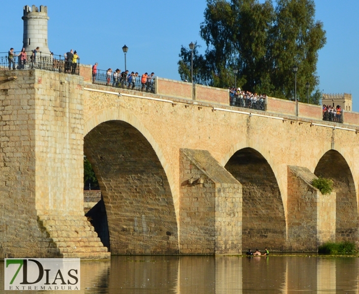 Los agentes que rescataron al hombre del Guadiana resultaron lesionados
