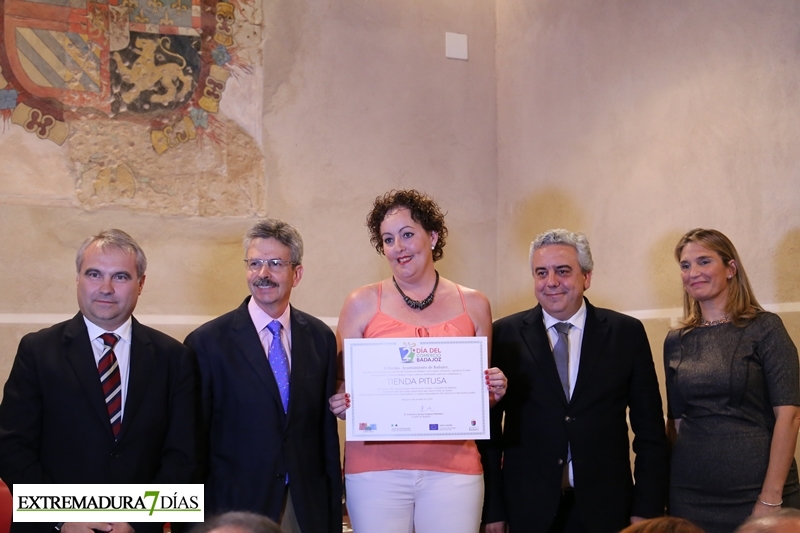 Imágenes de la entrega de premios del Día del Comercio en Badajoz