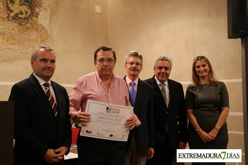 Imágenes de la entrega de premios del Día del Comercio en Badajoz