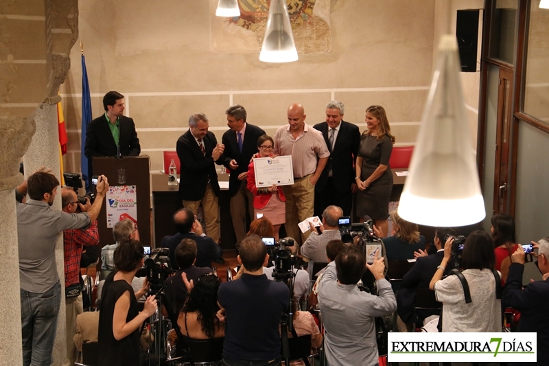 Imágenes de la entrega de premios del Día del Comercio en Badajoz