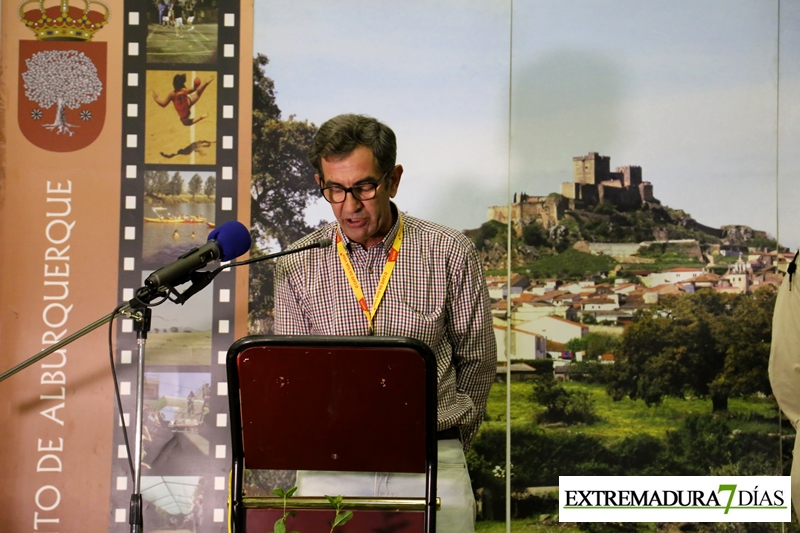 Ambiente del primer Campeonato Ornitológico del oeste en Alburquerque