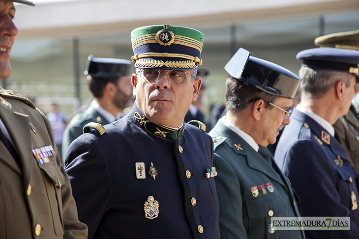 Imágenes del Día de la Policía Nacional celebrado en Badajoz