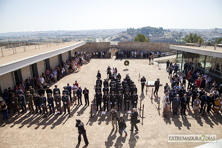 Imágenes del Día de la Policía Nacional celebrado en Badajoz