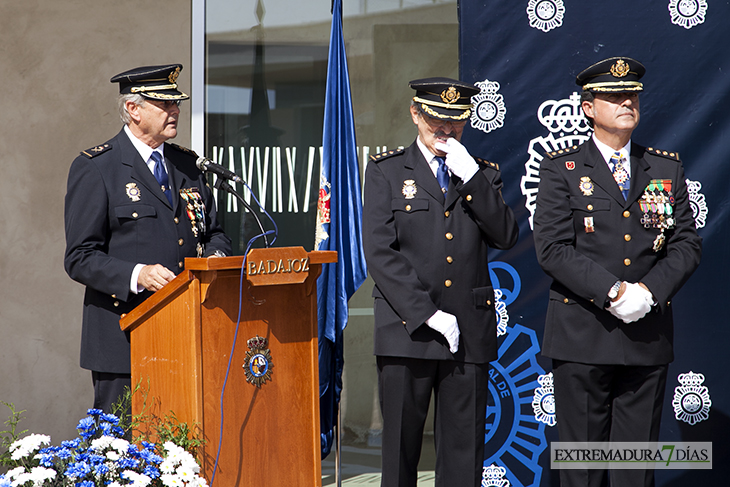 Imágenes del Día de la Policía Nacional celebrado en Badajoz