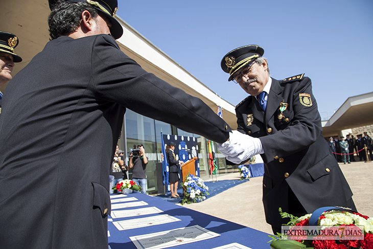 Imágenes del Día de la Policía Nacional celebrado en Badajoz