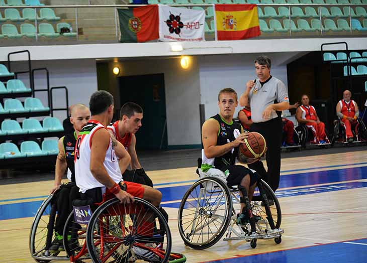 El Mideba Extremadura gana el XVI Torneio Internacional de Lisboa