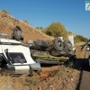 Un camión vuelca en un accidente en la A5