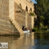 Un hombre se tira hacia el Guadiana desde el Puente de Palmas
