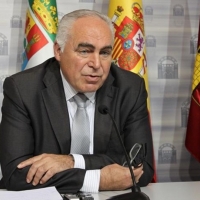Acedo: “Osuna deja escapar 10 millones de euros por incompetente”