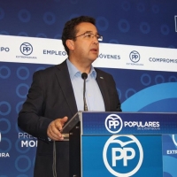 El PP critica que Vara “se cuelgue medallas” por el pago a proveedores