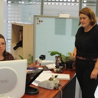 PSOE apoya las exigencias de los apicultores extremeños