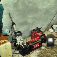 Dos detenidos por robar maquinaria de una nave