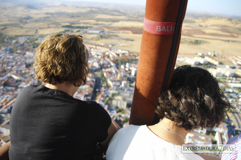 Así es un viaje en globo por el centro de Extremadura