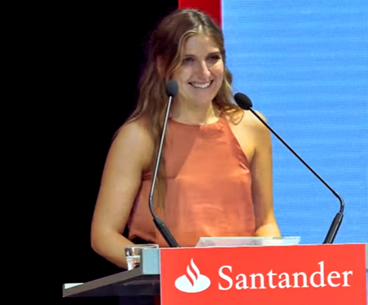 Premian a una joven extremeña por un proyecto para mejorar el tratamiento de cáncer