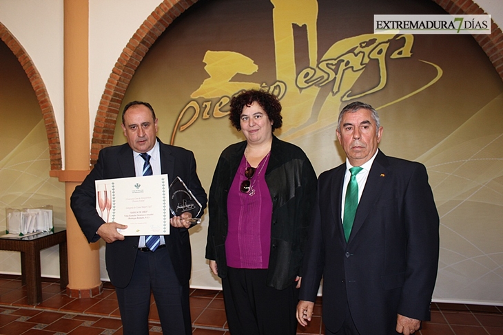 Los Premios Espiga eligen los mejores jamones y cavas extremeños