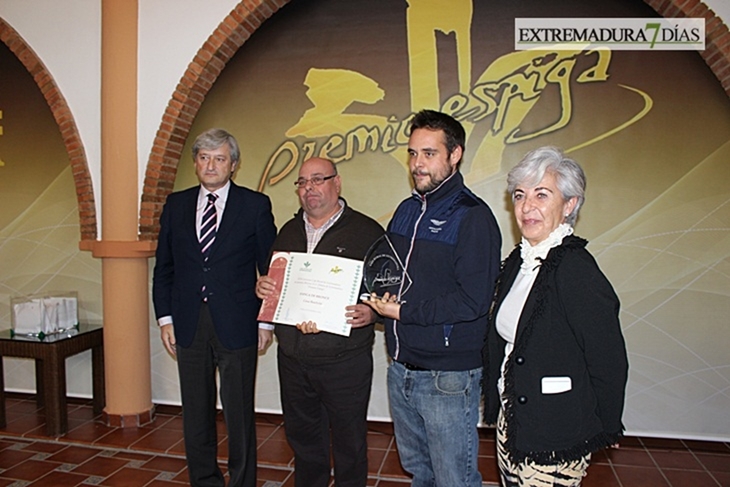 Los Premios Espiga eligen los mejores jamones y cavas extremeños