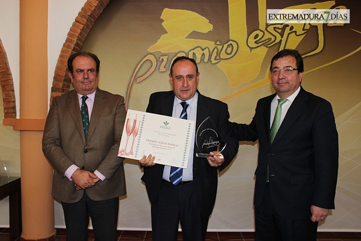 Los Premios Espiga eligen los mejores jamones y cavas extremeños