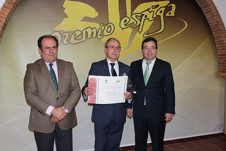 Los Premios Espiga eligen los mejores jamones y cavas extremeños