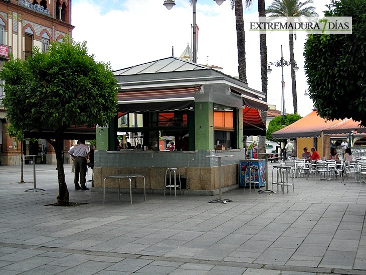 IU pide al Ayuntamiento que acredite las concesiones de los quioscos