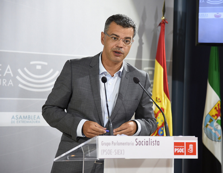 PSOE culpa al Gobierno de Rajoy del paro en Extremadura