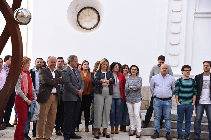 Minuto de silencio por la víctima mortal de un accidente laboral