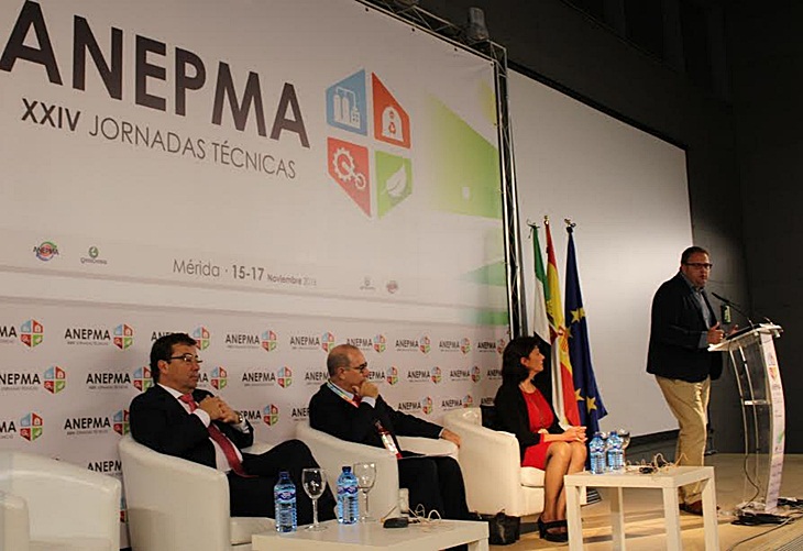 Unos 300 expertos debaten en Mérida la gestión de residuos urbanos