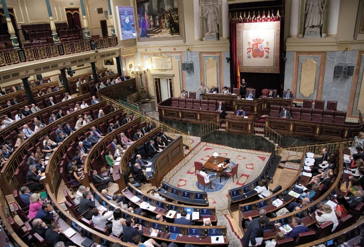 El Congreso aprueba la paralización de la Lomce